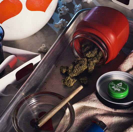 Evergreen Storage Solution with buds and blunt