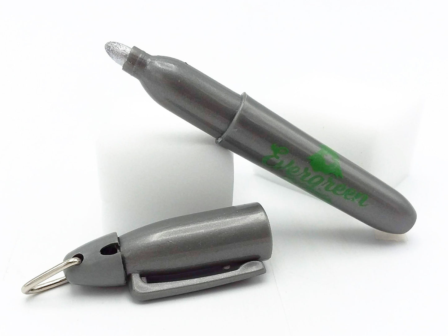 Evergreen marking set with open marker and eraser